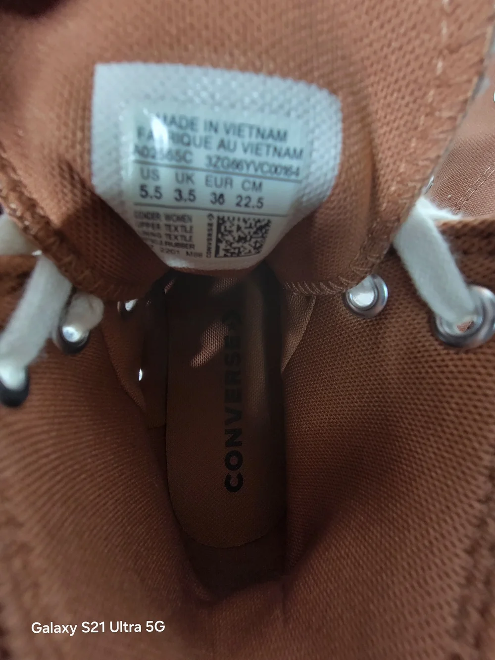 Converse Chuck Taylor All Star High Top Lug-Sole Sneakers in Rust Size 5.5 - Picture 8 of 13